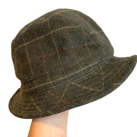 VINTAGE Wool Alpaca Plaid Hat 🤍 - Picture 2 of 11